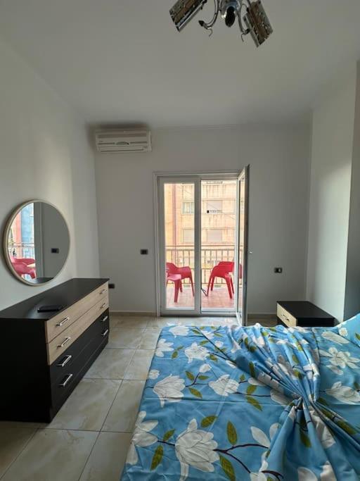 Sleepin Shkoder II Lägenhet Exteriör bild
